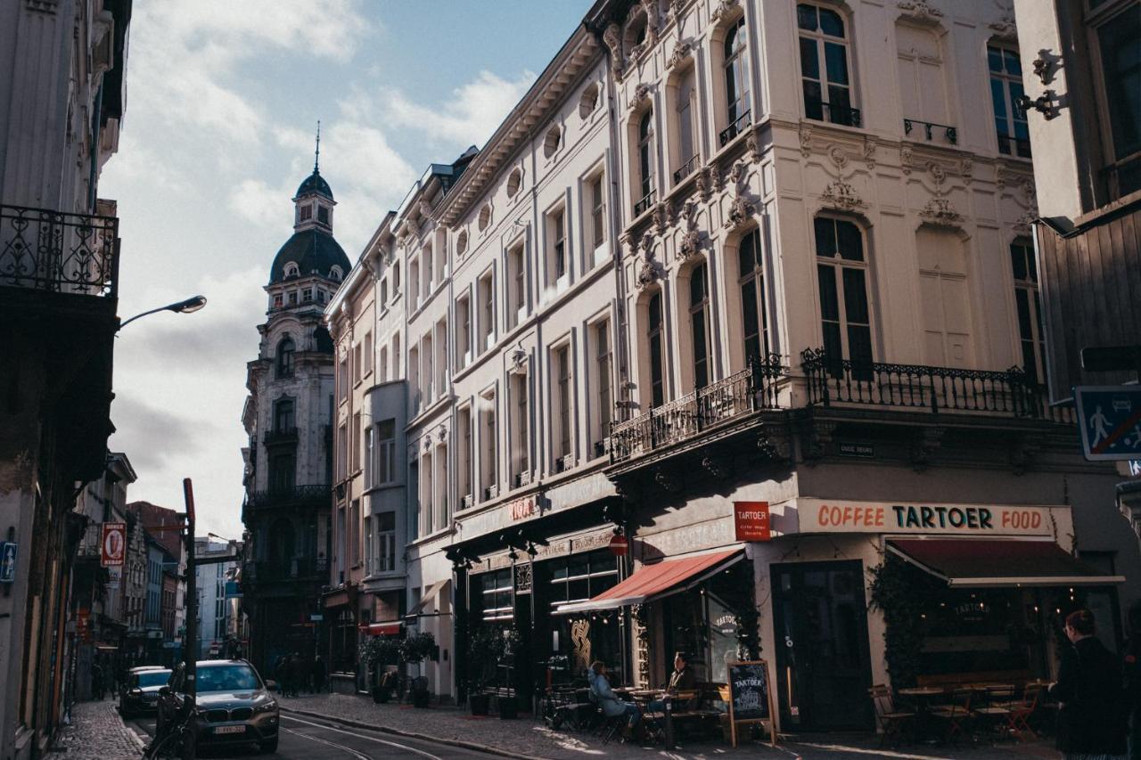 Вилла Huize 'De Moriaan' In Historic Center Антверпен Экстерьер фото